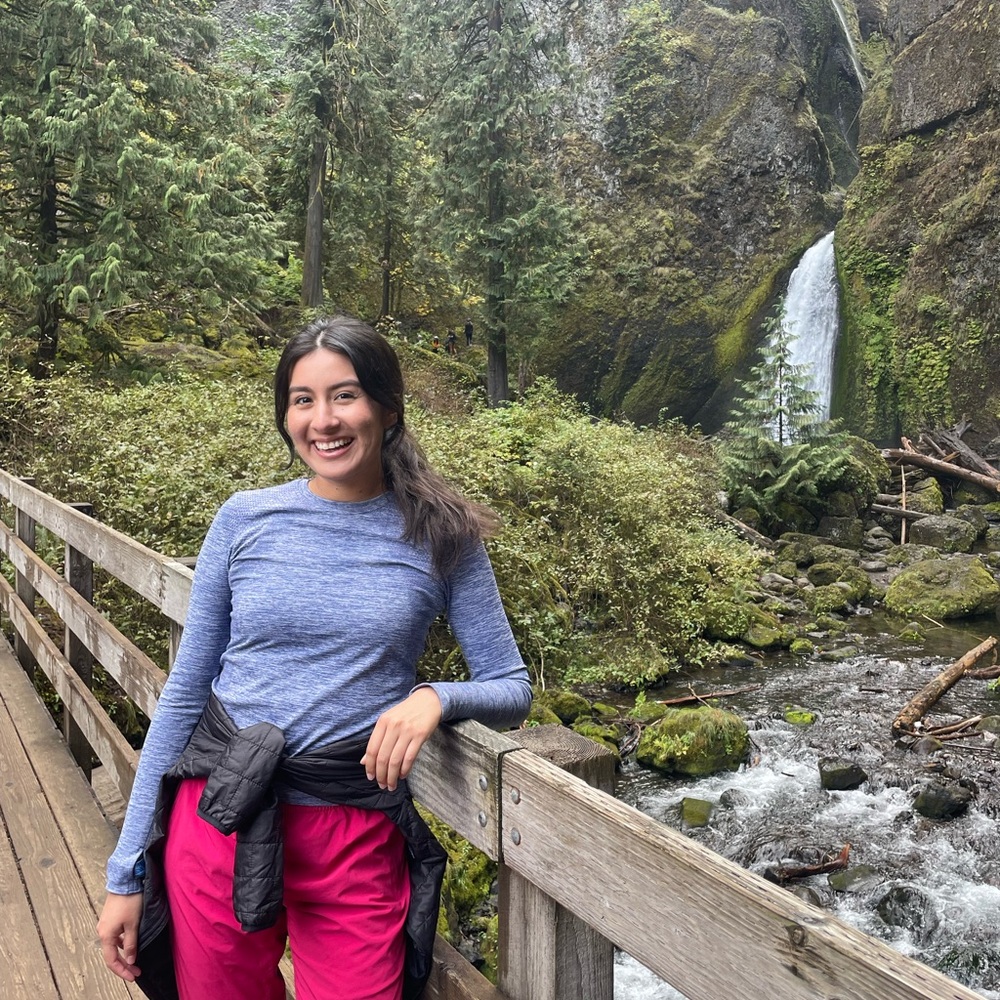 Meet your Posher, Maribel